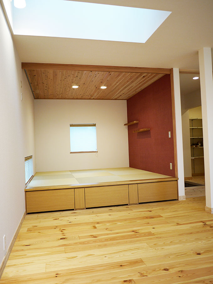 あか松フローリングのリビング