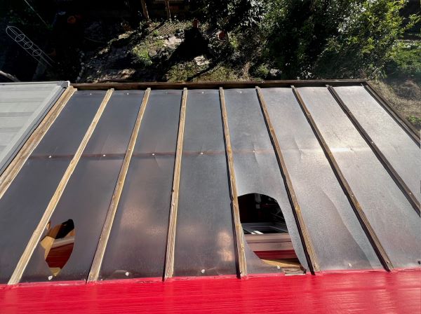 ウッドデッキの屋根取り換え工事