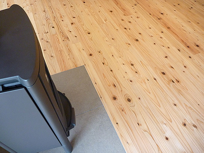 杉赤特フローリング施工例