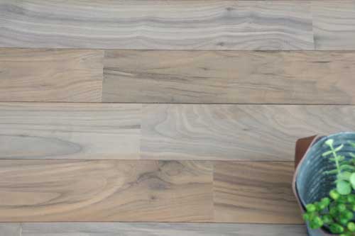 輸入フローリング 商品ページ