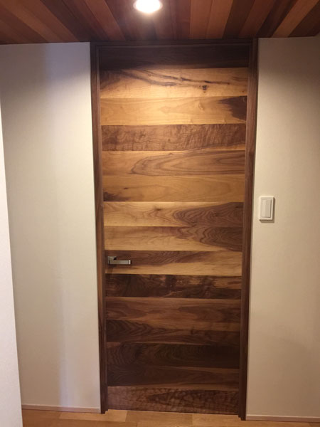 ブラックウォルナット建具